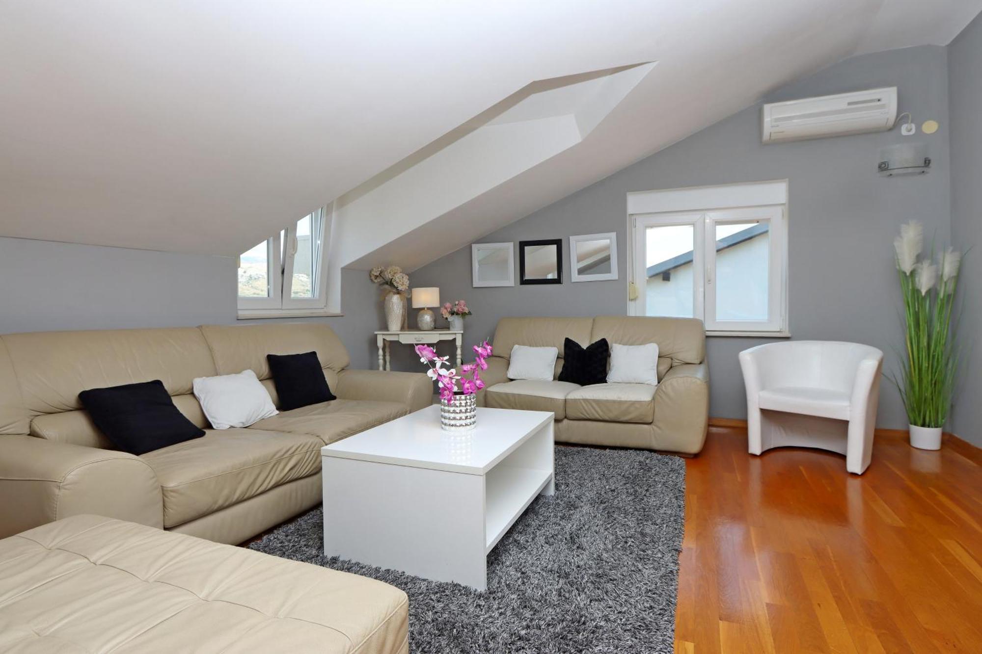Seaside Apartments With A Swimming Pool Pag - 6412 Pag Town Exteriör bild